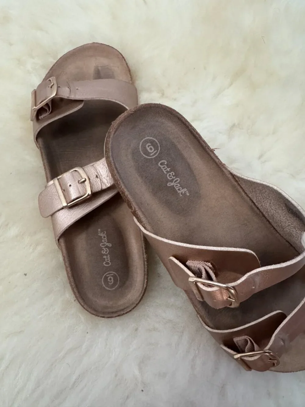 Girls Cat & Jack Rose Gold Buckle Sandals Size 6
